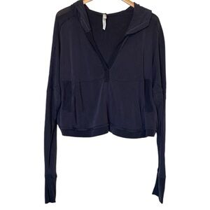 Free People Movement Cropped Pullover Raw Hem Detail Black Lightweight Sweater M